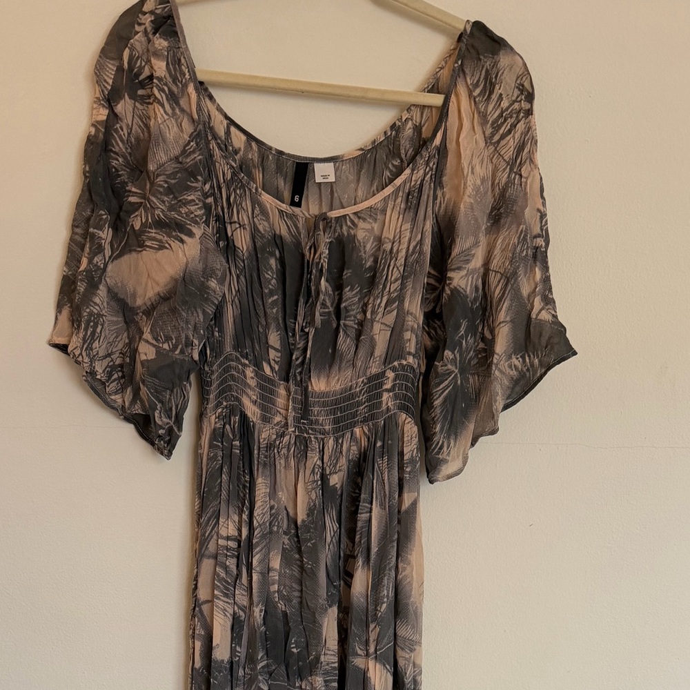 Elegant Black and Cream Women's Dress